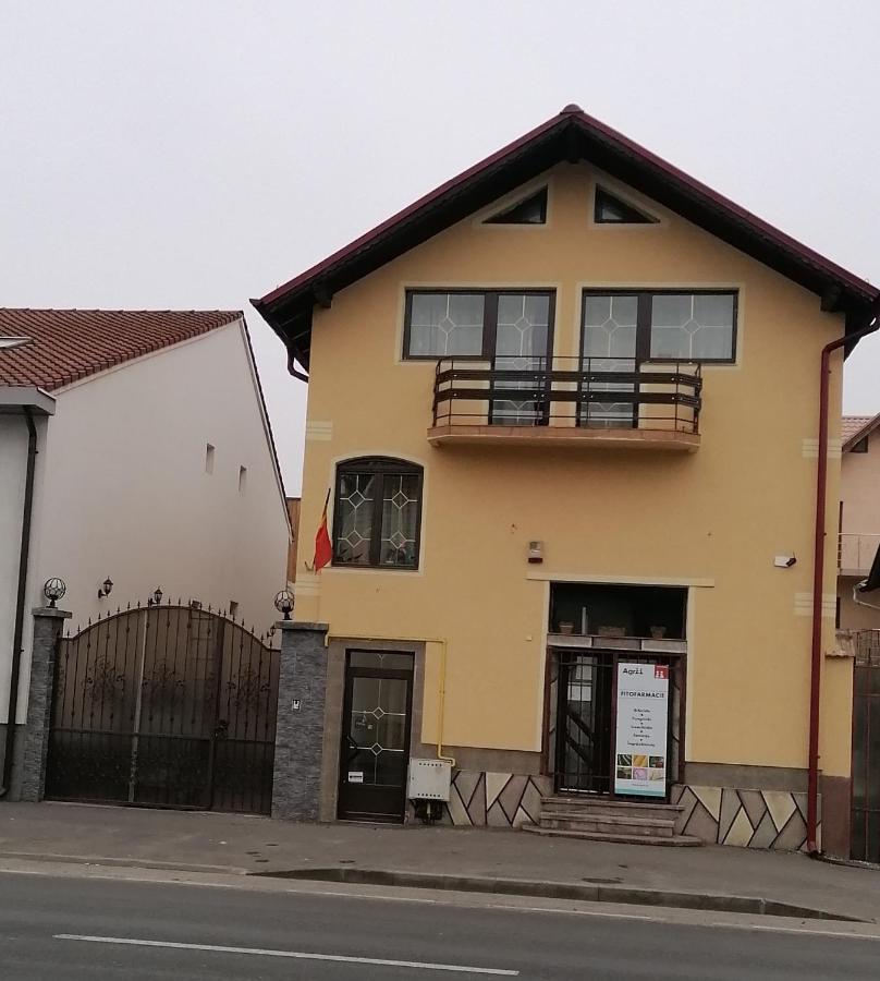 Villa Casa Tatar à Braşov Extérieur photo
